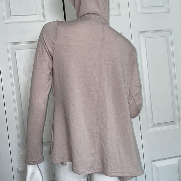 NEW VICTORIA SECRET LONG SLEEVE SWEATER CANDIGA - Picture 4 of 4